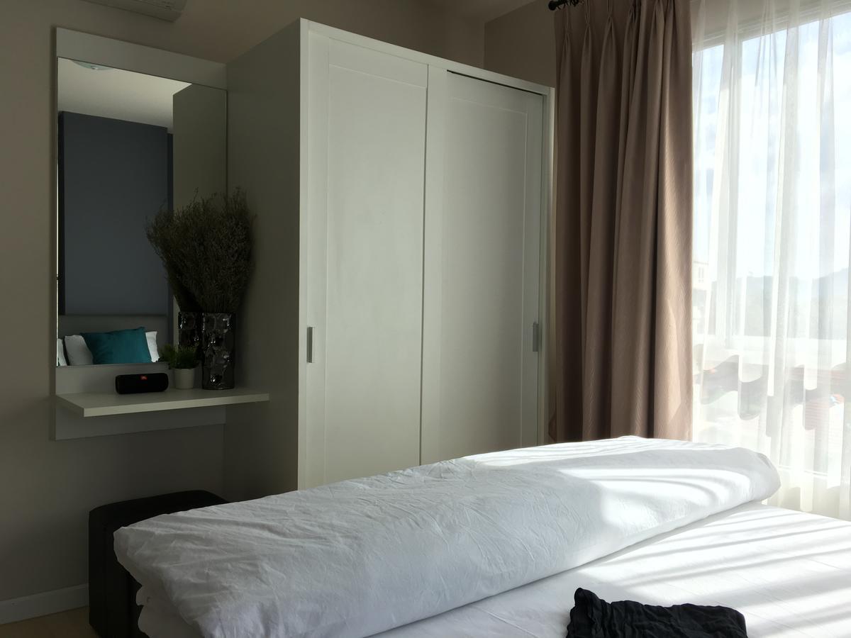 Modern Studio Room At 카투 외부 사진